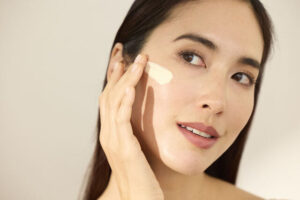 【連載：2025年夏の紫外線と肌管理】 第3回｜日焼け止めの「常識」、本当に正しい？紫外線と肌にまつわる7つの誤解